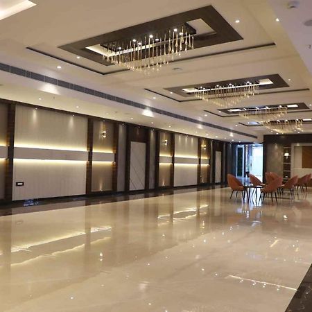 Golden Stone Resorts Alīgarh المظهر الخارجي الصورة